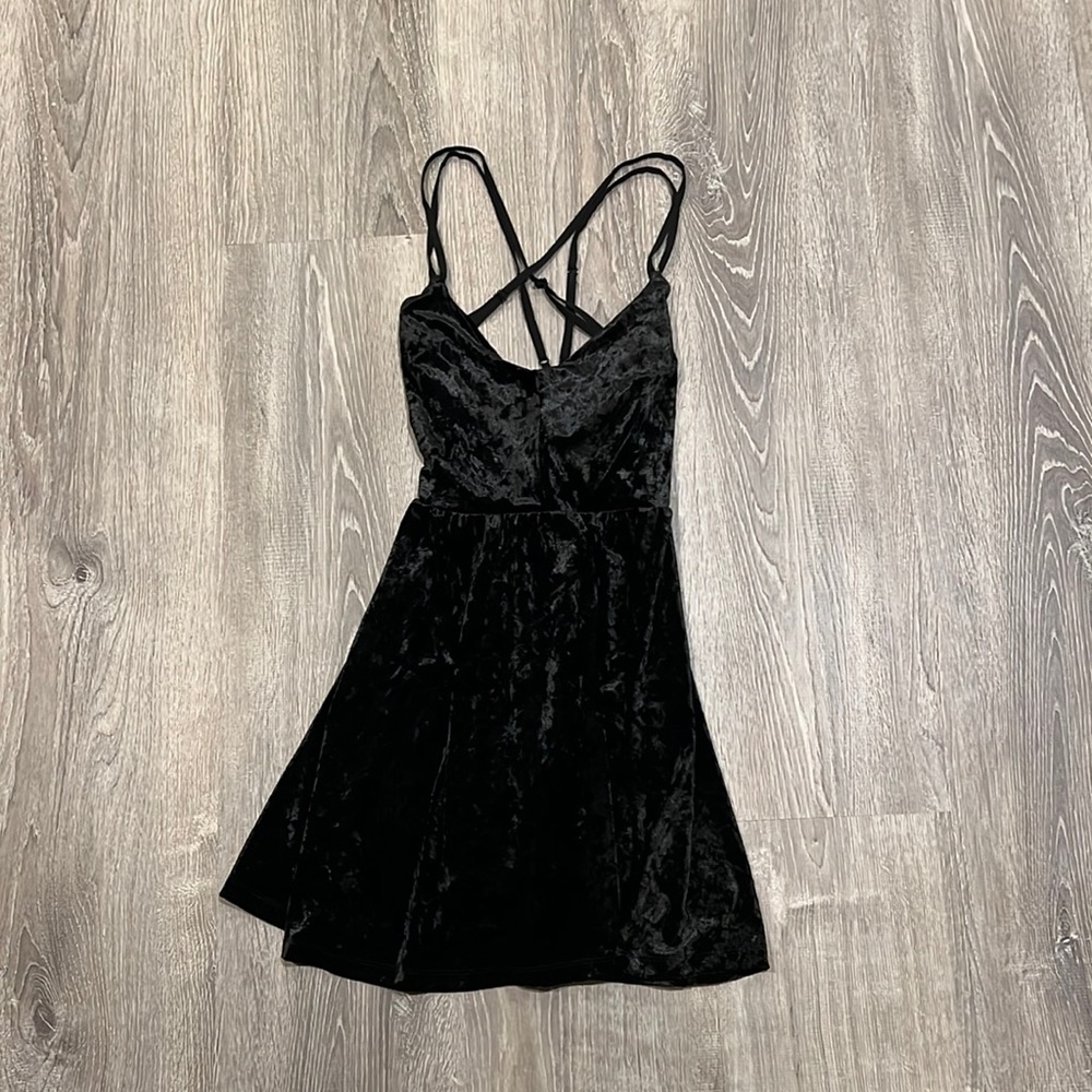 Forever 21 Black dress